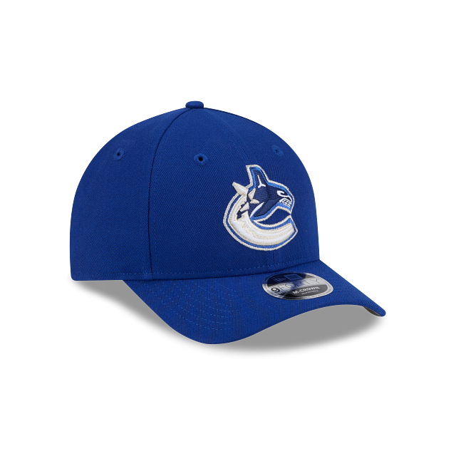 Vancouver Canucks NHL Team Classics 9FORTY M-Crown Snapback
